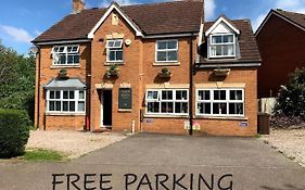 Arden Guest House B&B - Nec Birmingham - Birmingham Airport